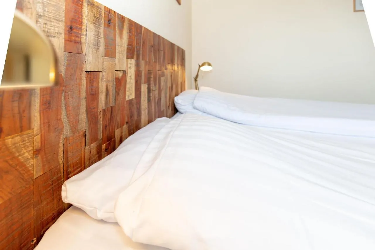***  Foldens Hotel Denmark