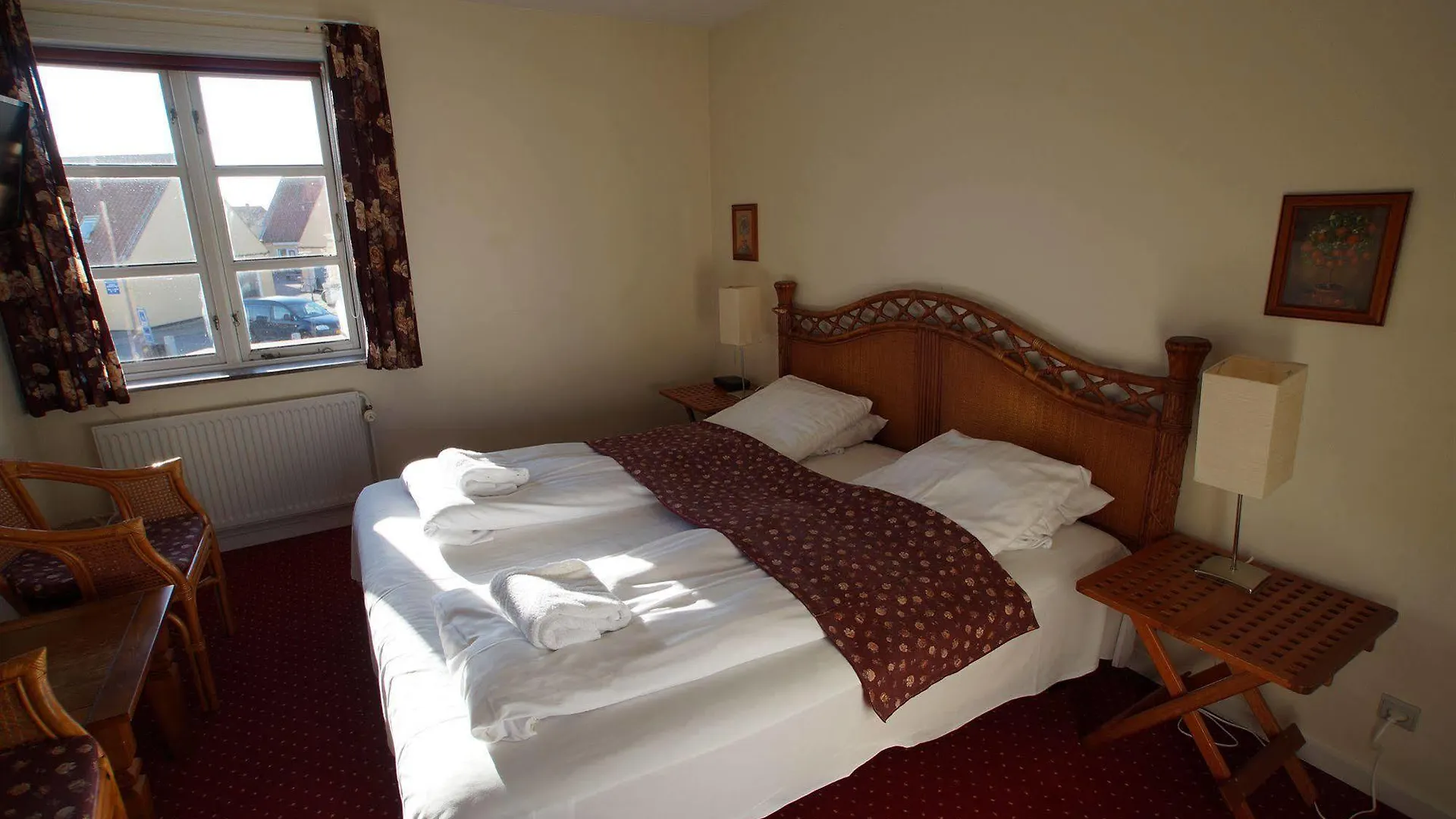 Foldens Hotel